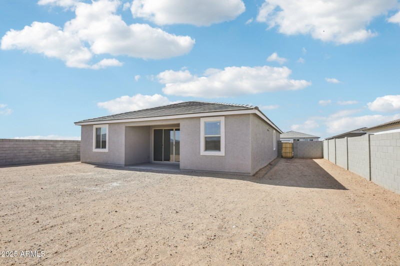 32-web-or-mls-W Camino de Oro-S0307-026