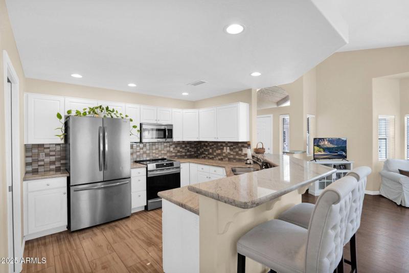 30-web-or-mls-P1246044