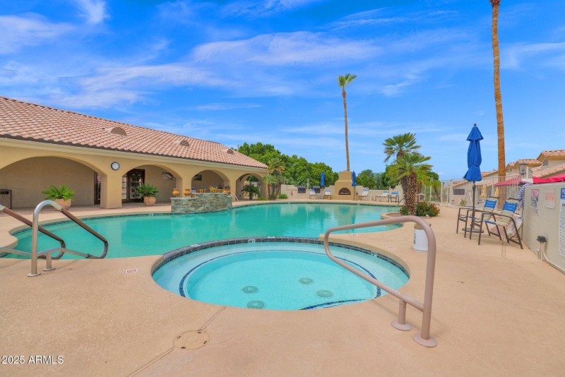 45-web-or-mls-P1246066