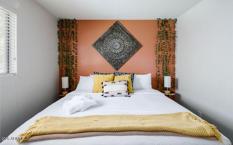 PROPERTYIMAGECO_3301N63rdSt_WEB-25