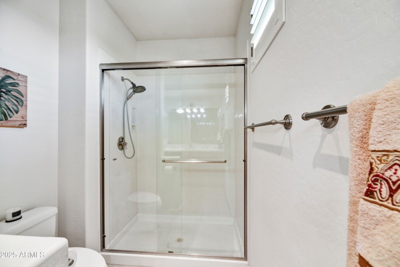013_Primary Bathroom
