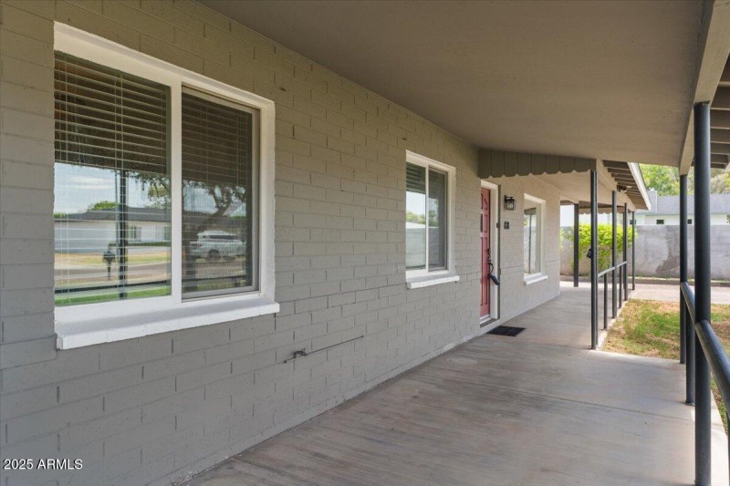 05-Front porch