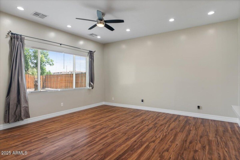 21-Family Room