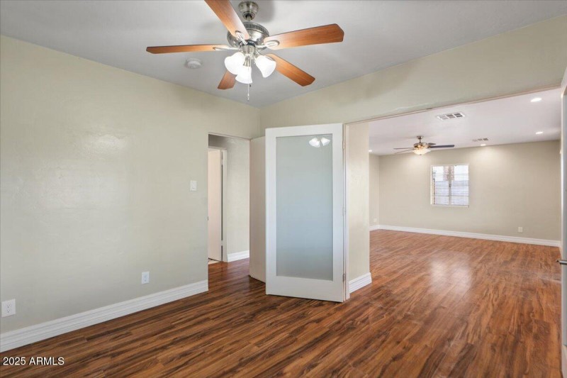 33-Bedroom 2