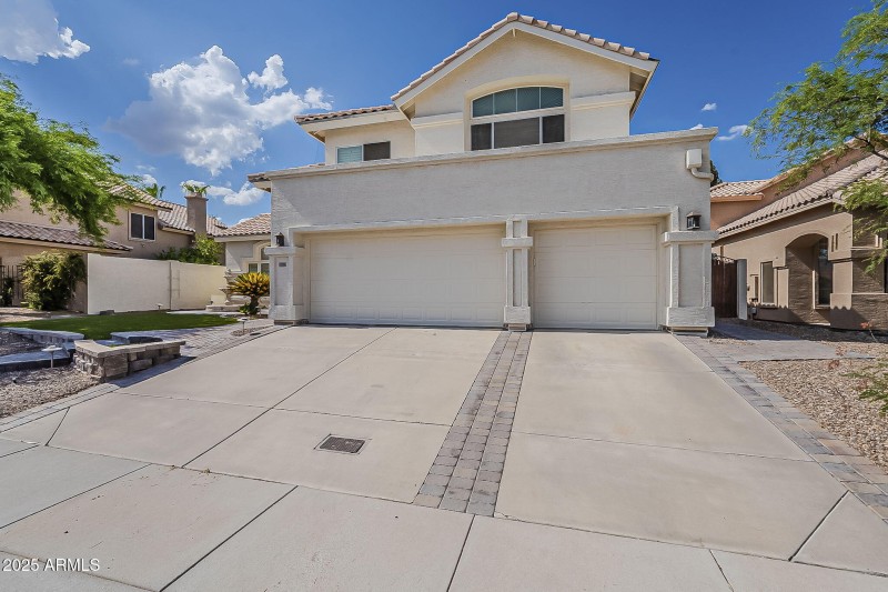 2-web-or-mls-Glenhaven-2