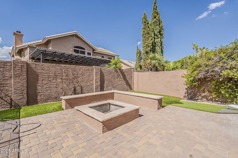 51-web-or-mls-Glenhaven-51