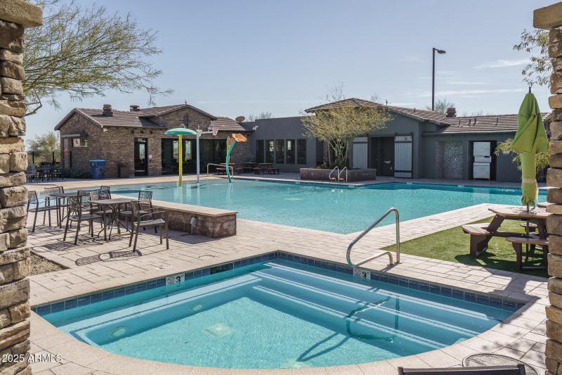 E) SIENNA HILLS SWIM CLUB