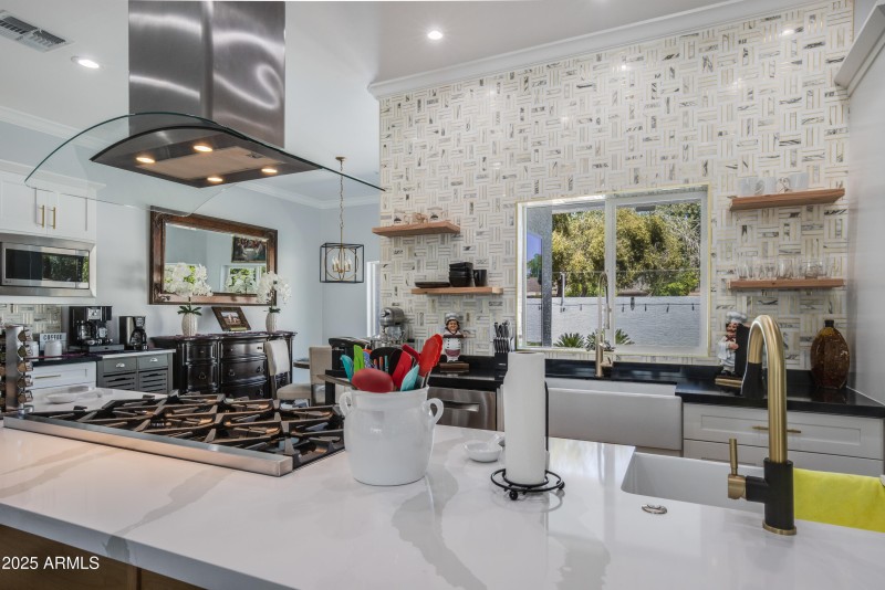 516 W Rancho-13