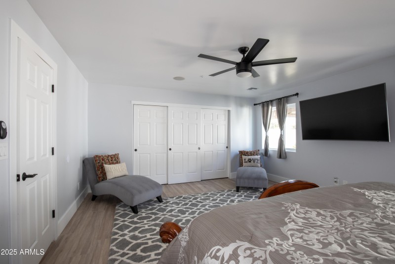 516 W Rancho-25