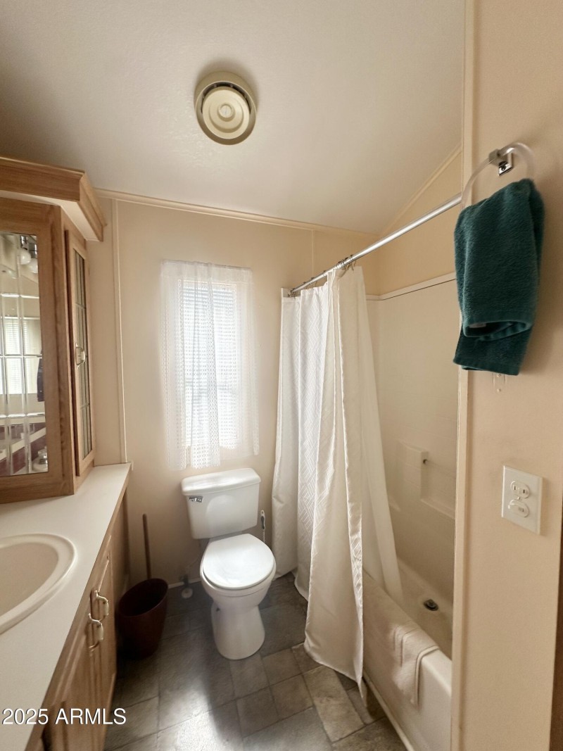 TUB/SHOWER