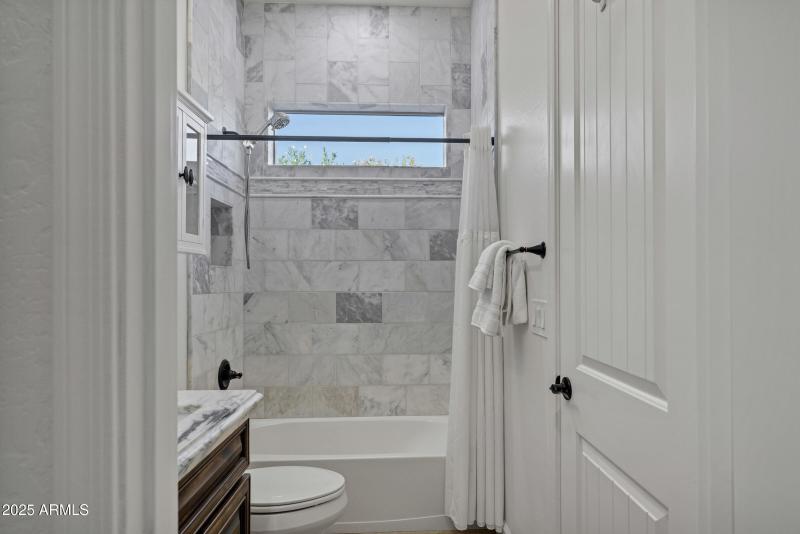 3076 E La Costa Dr-36