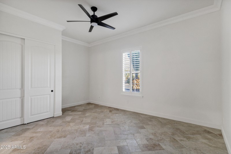 3076 E La Costa Dr-37