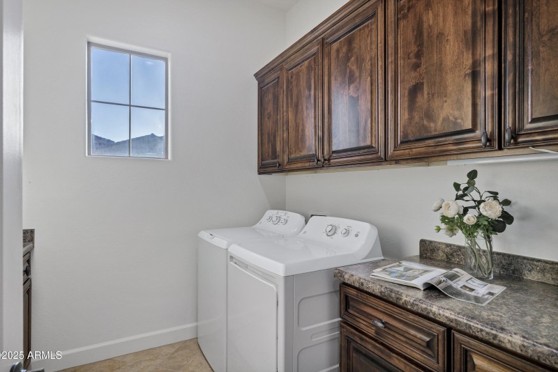 3076 E La Costa Dr-56