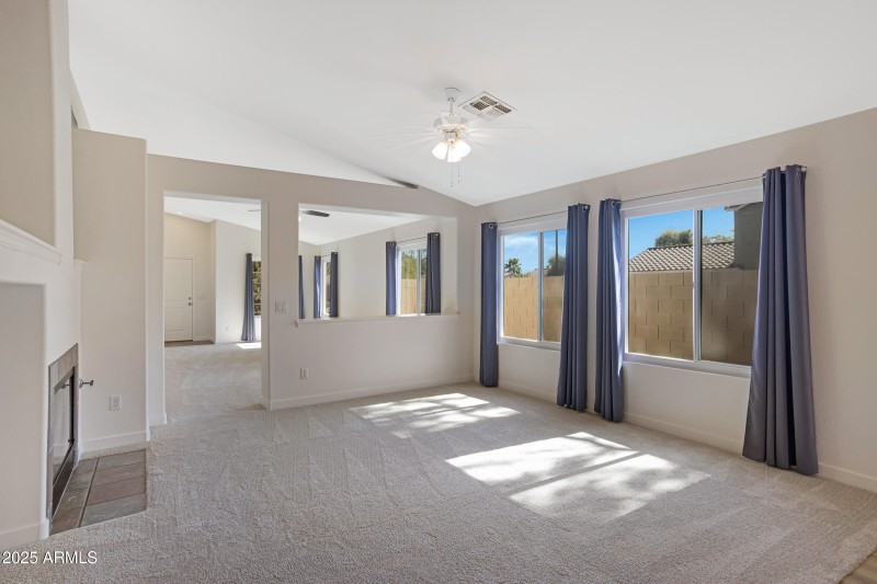 2372 E Springfield Pl-12