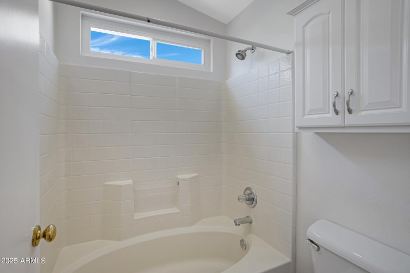 2372 E Springfield Pl-28