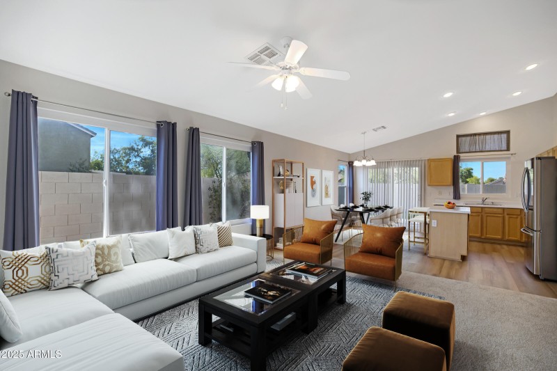 2372 E Springfield Pl-9_VS