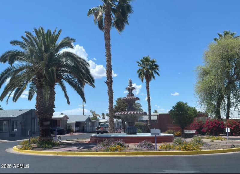 FOUNTAIN