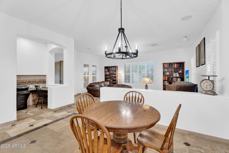 14-web-or-mls-Ravenswood-10