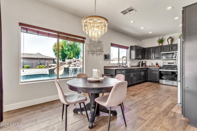20730 S 209th St-14_(2048)