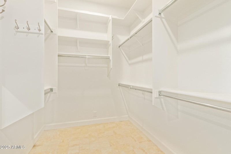 HUGE Mstr. Closet