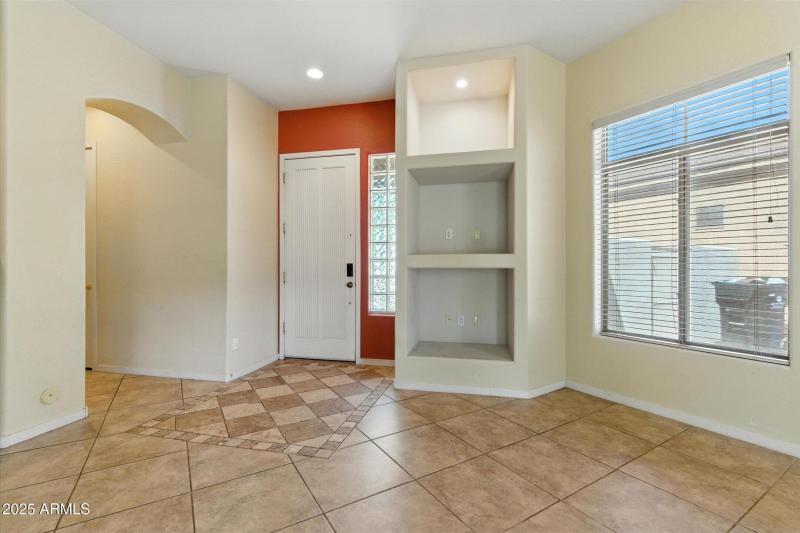 Entry way