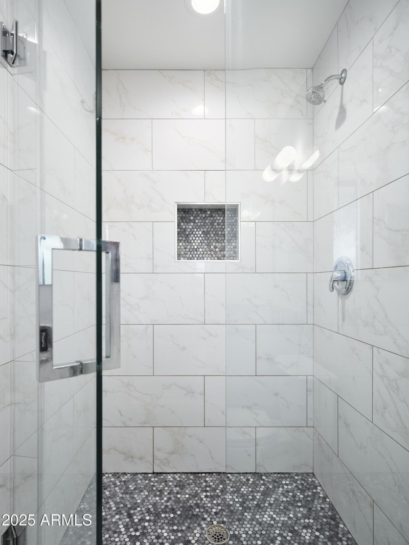 PropertyImageCo_4535N75thPl_WEB_24