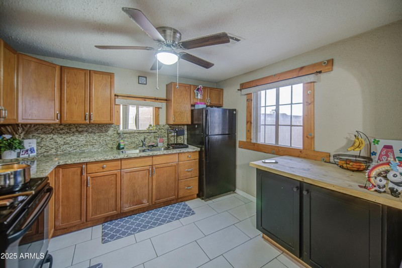 Kitchen 3