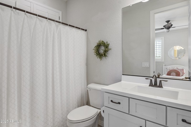 Bedroom 4 Bathroom