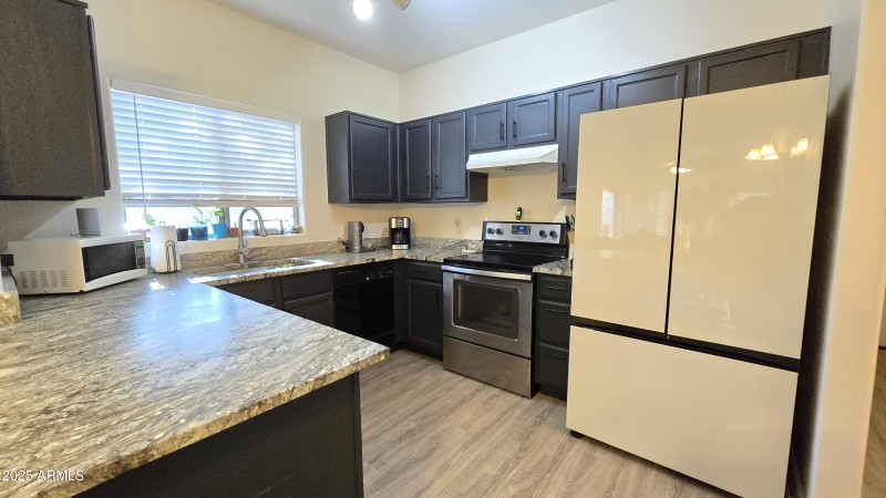 Kitchen 2