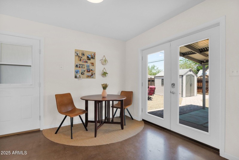 32 - 7240 E Garfield St.