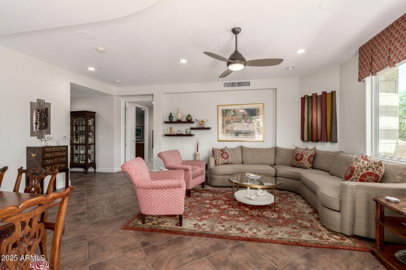 Living/dining