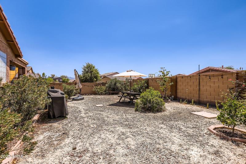 31-Backyard View