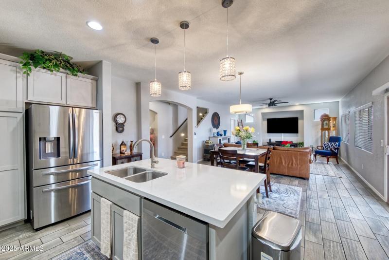 082078-3542 Rhapsody Drive