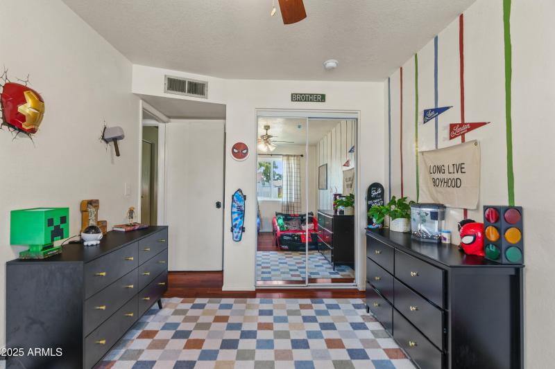 25-Bedroom 3