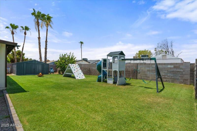 30-Back yard