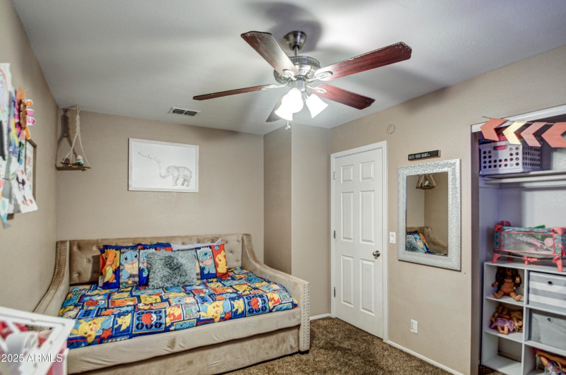 Bedroom 2-pic 2