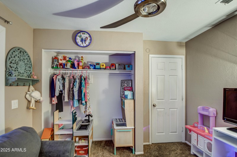 Bedroom 3-pic 2