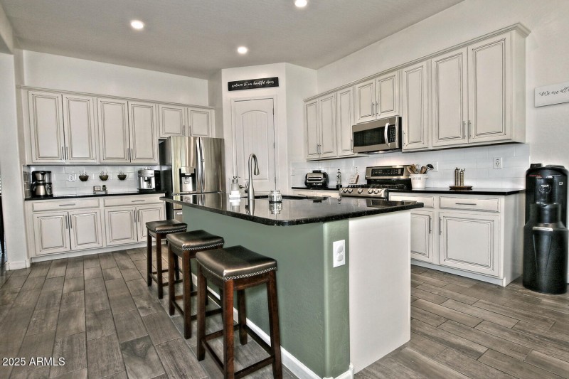 924 Dumbarton Kitchen 5