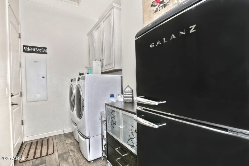 924 Dumbarton Laundry Room 2