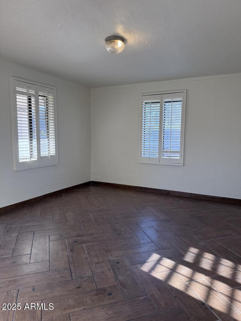 504C6C75-BA8E-4FF8-BBA2-996D9B70E339_1_1