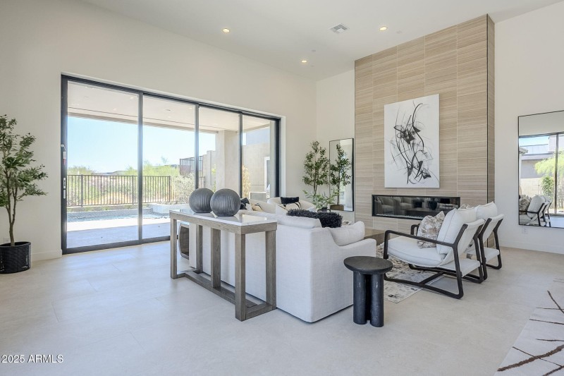 Seamless Indoor/Outdoor Living