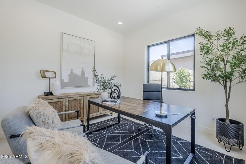 Flex Space Full Of Natural Light