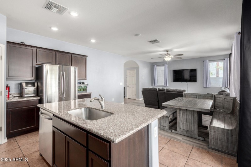 Kitchen 2