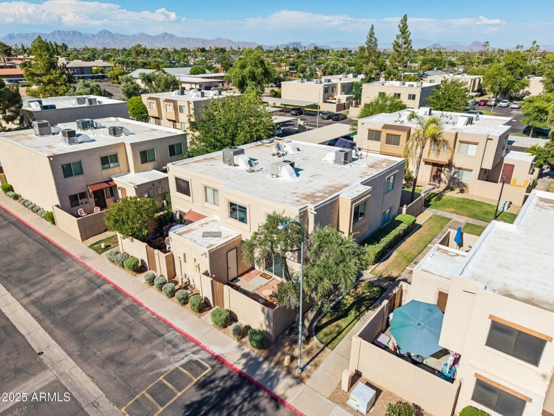 38-web-or-mls-N 81st St-0907-903