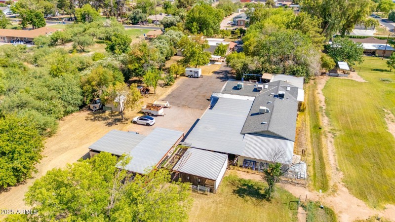 3026 E Backus-Drone-18