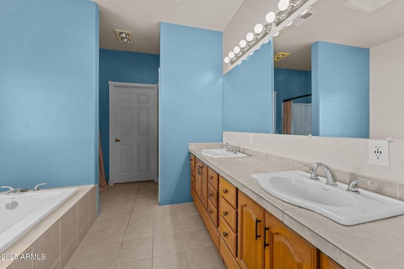 25-web-or-mls-DSC07256