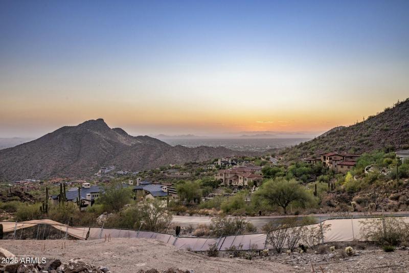 033_NW Dusk View