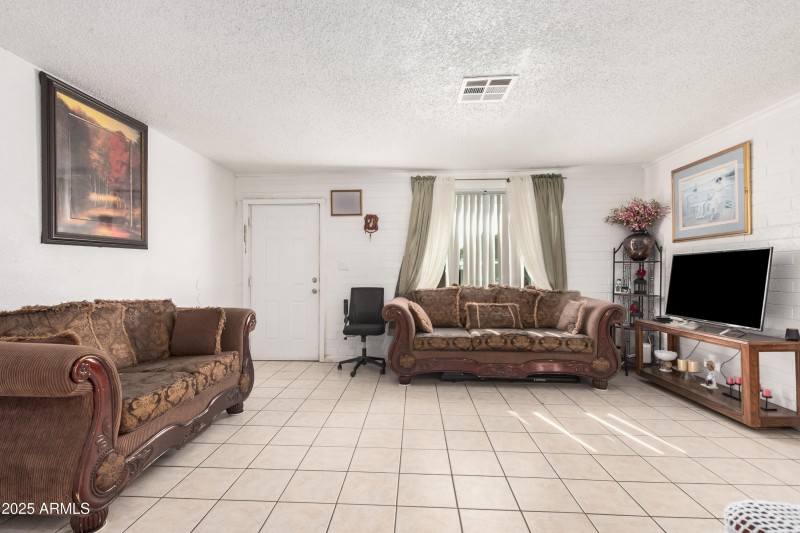 686f51_08 Montecito