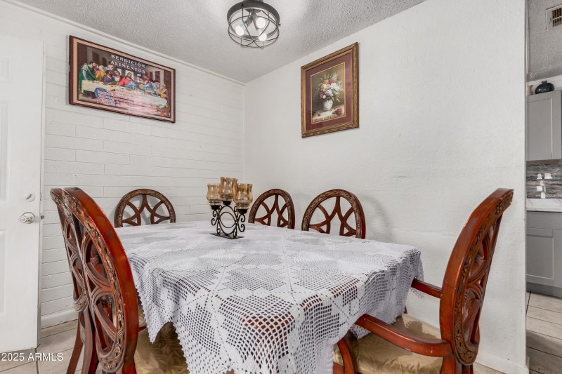 686f51_11 Montecito