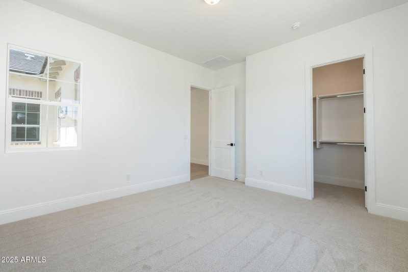 49-web-or-mls-77th-41